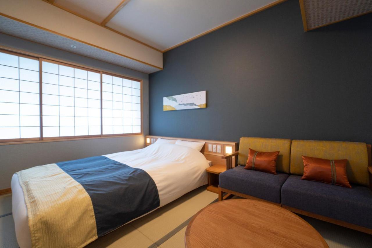 Kyoto Umekoji Kadensho Quioto Exterior foto A room at the hotel