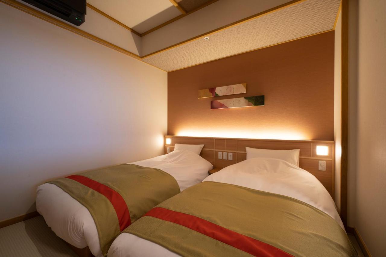 Kyoto Umekoji Kadensho Quioto Exterior foto A room at the hotel