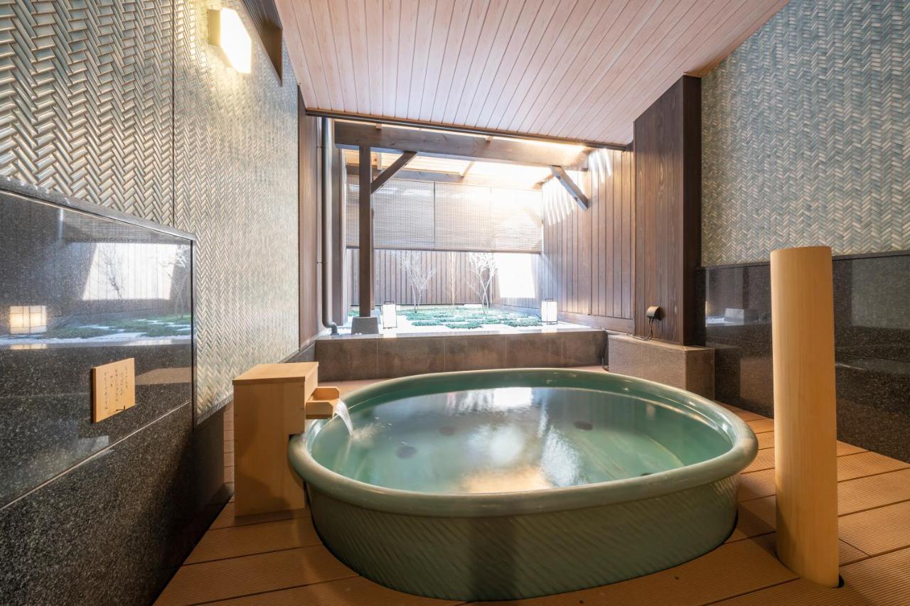 Kyoto Umekoji Kadensho Quioto Exterior foto A modern onsen